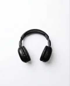 ワイヤレスヘッドホン　Bluetooth 高音質　軽量　ブラック