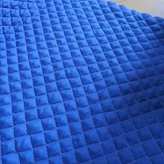 キルティング　　ブルー
