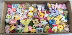 デコパーツ123個 B品　770円♡　②
