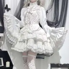 み*い様 ozz☆ozz on☆薔薇刺繍フリルアウター☆ロリータ☆ゴスロリ