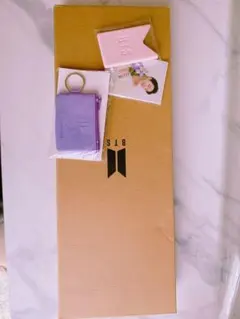 BTS Fortune Box FC限定 ボストンバッグ - メルカリ