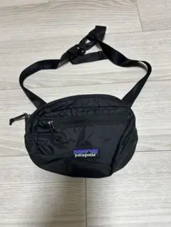 patagonia ブラック ボディバッグ ウエストポーチ ダウン フリース