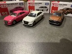 トミカ NO.92 NO.26 NO.72 トヨタ クラウン アスリート 3台