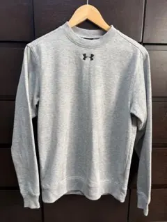 UNDER ARMOUR グレー トレーナー SM