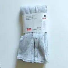 新品未使用 タグ付 ユニクロ レギンス 薄灰　10分丈 リブ フロントスリット