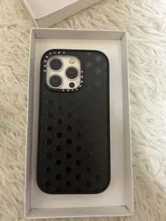 CASETiFY ブラックドット iPhone 16pro