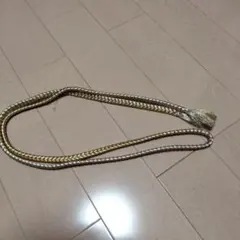 金色と白色の帯締め