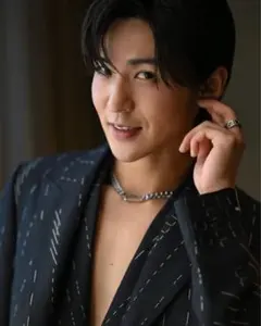 FENDI バゲット ネックレス　目黒蓮着用モデル