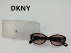 DKNY サングラス　ケース付きのサムネイル