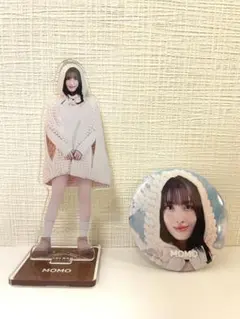 【お値下げ】TWICE ポップアップ　モモ　アクスタ　缶バッチ　セット