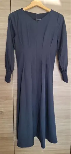 【N. Natural Beauty Basic*】Vネック 長袖ワンピース