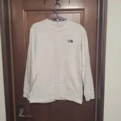 THE NORTH FACE ホワイト長袖Tシャツ