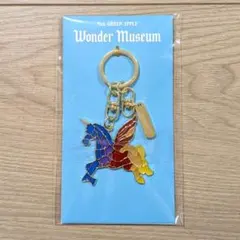 ミセス Wonder Museum ステンドグラスキーホルダー Attitude