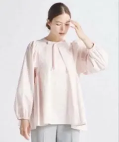 新品♡yori♡サイドギャザーブラウス、ホワイト、36サイズ yori ヨリ サイドギャザーブラウス ホワイト 36 - メルカリ