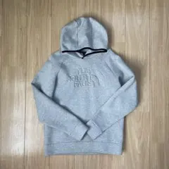 テック パーカー