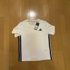 adidasTシャツ新品未使用