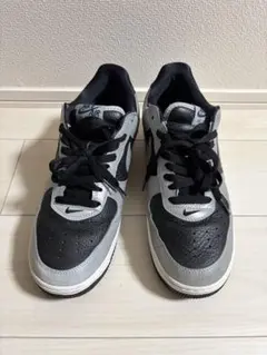 NIKE エアフォース1 シルバースネーク 28.5cm NIKEのサムネイル
