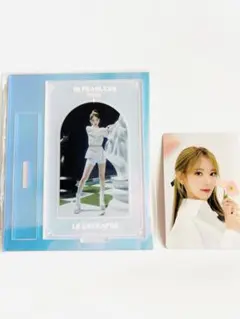 LE SSERAFIM ACRYLIC PHOTO STAND SAKURA