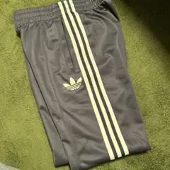 adidas ジャージユベントス3本ライン