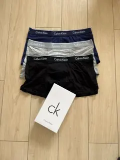 新品・未使用 カルバンクライン ボクサーパンツ XLサイズ 3枚セット