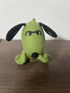 さ*と様 スヌーピー　USJ ハロウィン限定品　　恐竜デザインぬいぐるみ