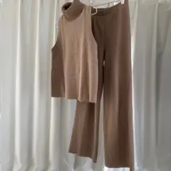 ZARA ベージュ セットアップ