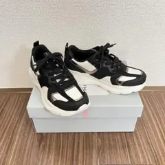 【美品】卑弥呼 異素材コンビスニーカーのサムネイル