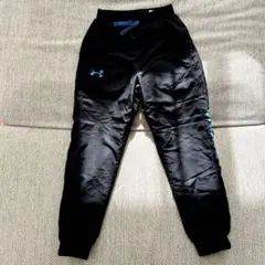 アンダーアーマー　ナイロンパンツ　キッズ/130