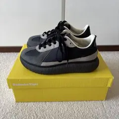 Onitsuka Tiger オニツカタイガー DELECITY 24