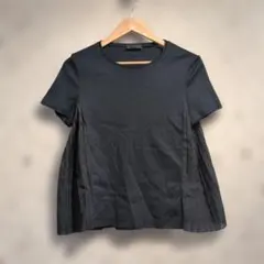 ANTEPRIMA 半袖Tシャツ 黒 プリーツ切り替え　アンテプリマのサムネイル