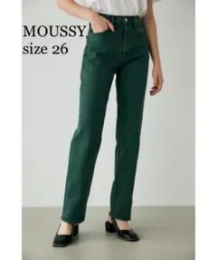 未使用に近い MOUSSY マウジー プレーンジーンズストレート カラーデニム