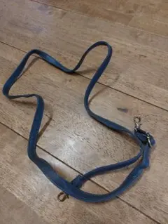 グレーショルダーストラップ