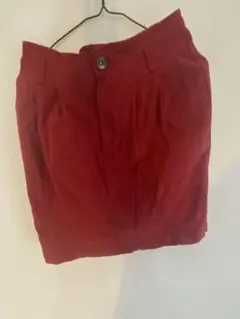 赤色タイトスカート レトロガール