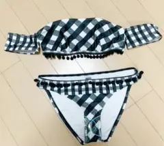 水着 ビキニのサムネイル