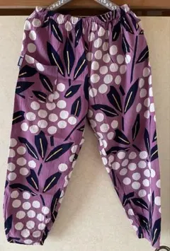 カジュアルパンツ