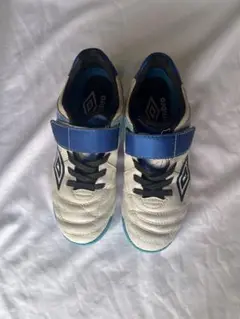 アンブロ　サッカーシューズ　トレシュー　トレーニングシューズ　小学生　umbro
