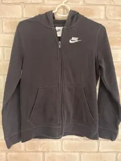 Nike 黒 フード付きパーカーとジョガーパンツセット