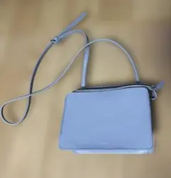 YAHKI ミントグリーン ショルダーバッグ カードケース美品 - メルカリ