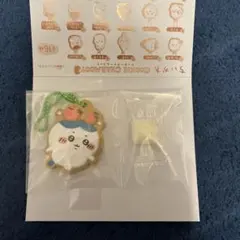 ちいかわ　クッキーチャームコット　ハチワレ　カニ