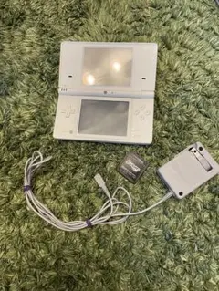 ポケモンブラック付き！ニンテンドーDSi