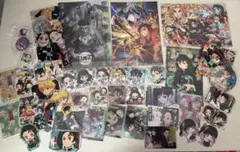 鬼滅の刃　まとめ売り ポストカード　クリアファイル　カード　ステッカー　缶バッジ