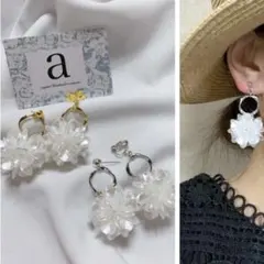 2204-1 シルバー☺︎フープと大ぶりパールフラワーのピアス☺︎
