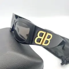 ✨極美品✨BALENCIAGA バレンシアガ サングラス ロゴ ケース 平本蓮のサムネイル
