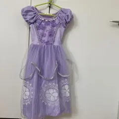 ソフィア　プリンセスドレス　紫色のビーズ刺繍　ワンピース120cm