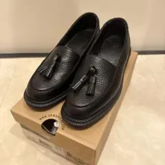 タッセルローファー 革靴