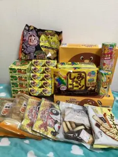 お菓子 カップ麺 ふりかけ ラーメン チョコレート スナック菓子 ゼリー