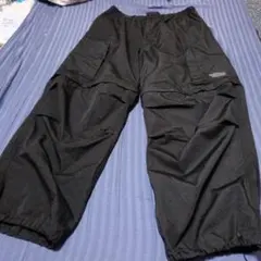 【テック系 ストリート】ほぼ新品 ナイロンパンツ　テックパンツ
