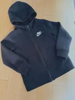 Nike フード付きジップアップパーカー XS 黒
