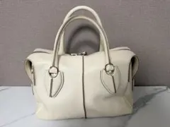 Tod’s Dバッグ　オフホワイト