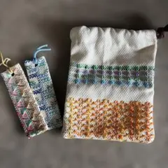 刺繍　布製　巾着袋　しおり